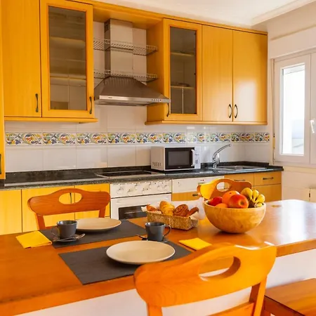 Apartagal-edificio Celtas * フォス