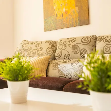 Apartagal-edificio Celtas