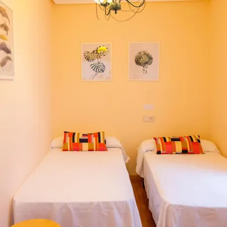 Apartagal-edificio Celtas フォス